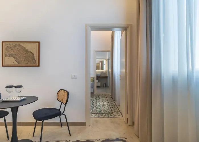 Πανσιόν Palazzo San Lazzaro - Jacuzzi & Selection