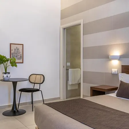 Palazzo San Lazzaro - Jacuzzi & Selection 4*