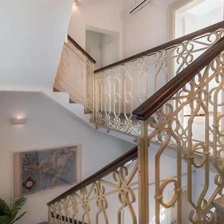 بيت ضيافة Palazzo San Lazzaro - Selection Jacuzzi & *