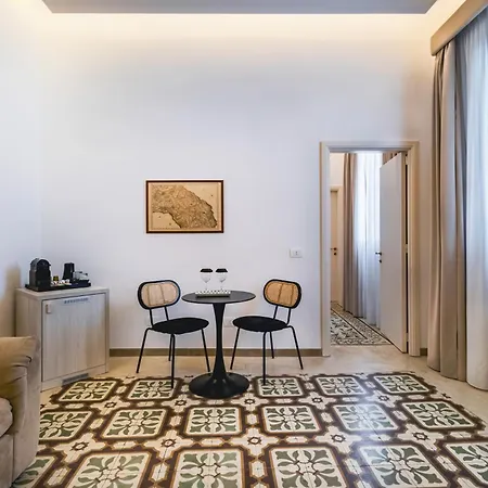 Palazzo San Lazzaro - Selection Jacuzzi & ليتشي