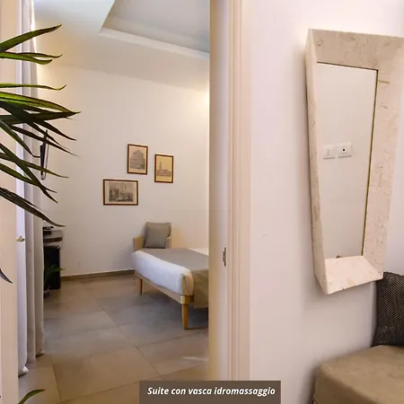 Pensión Palazzo San Lazzaro - Jacuzzi & Selection Lecce