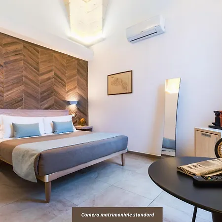 Palazzo San Lazzaro - Jacuzzi & Selection 4*