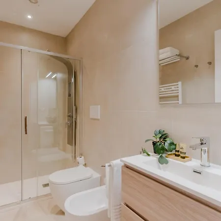 Palazzo San Lazzaro - Selection Jacuzzi & بيت ضيافة