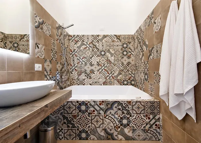 Palazzo San Lazzaro - Jacuzzi & Selection Lecce